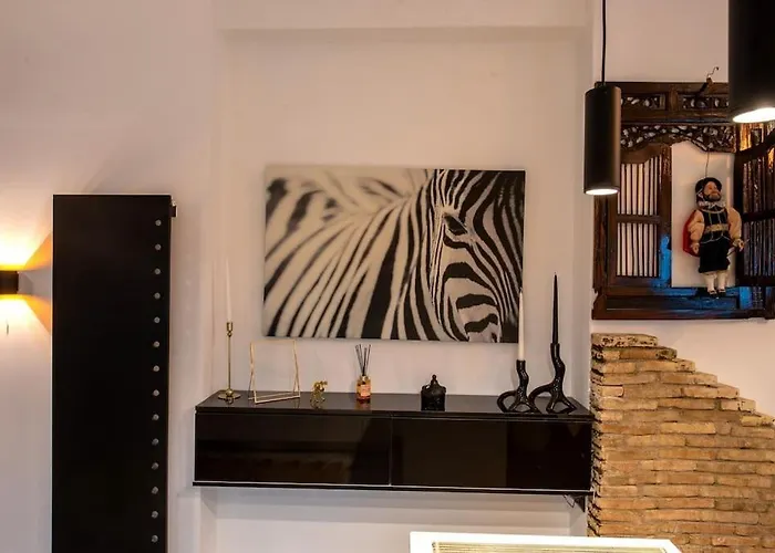 Avant-Garde Studio